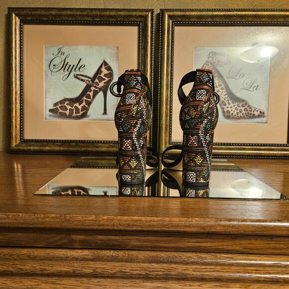 🖤Mix No.6 Avrey Aztec Block Heel Sandals – 6M - Picture 3 of 7